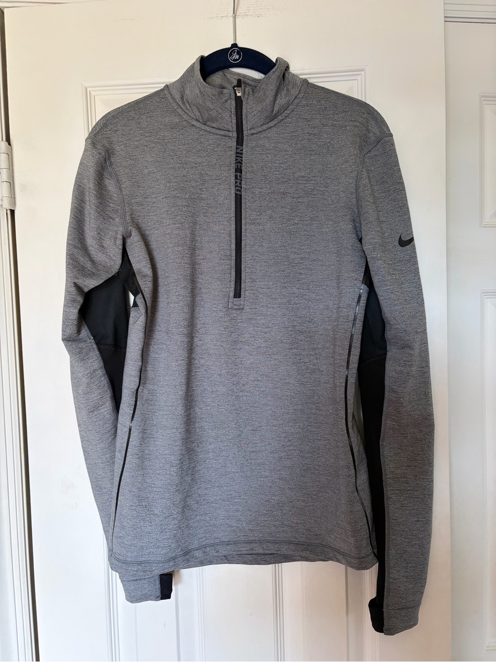Nike Pro Hyperwarm Half-Zip Women's Training Shirt Size M - Picture 6 of 7